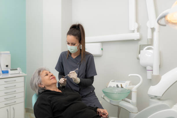 Best Cracked Tooth Emergency Dentist  in Allen Park, MI